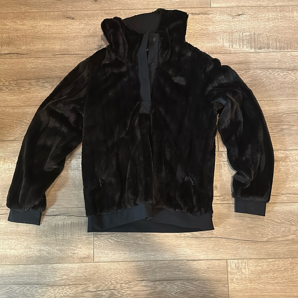 BEAUTIFUL, COZY NORTHFACE SWEATER